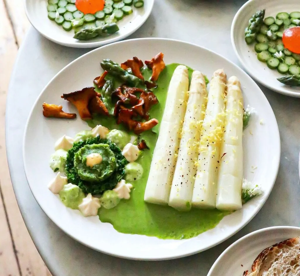 Accords mets-vins avec asperges blanches et vertes