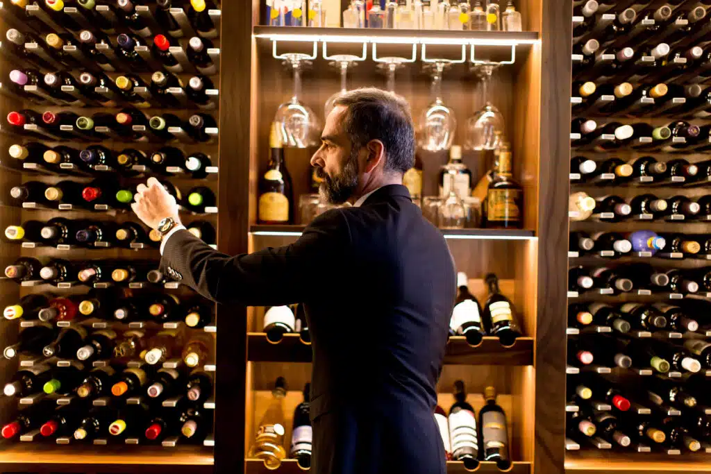 selection vin-sommelier-domicile-toulouse-winebox-prestige Dégustation de Barolo italien lors d’une soirée œnologique privée à domicile