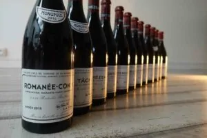 Romanée-Conti, grand cru de Bourgogne parmi les meilleurs vins du monde