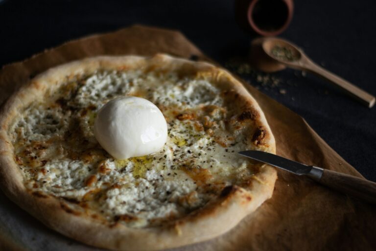 Quel vin avec une pizza fromage et mozzarella Conseils de Patrick Moulène double champion