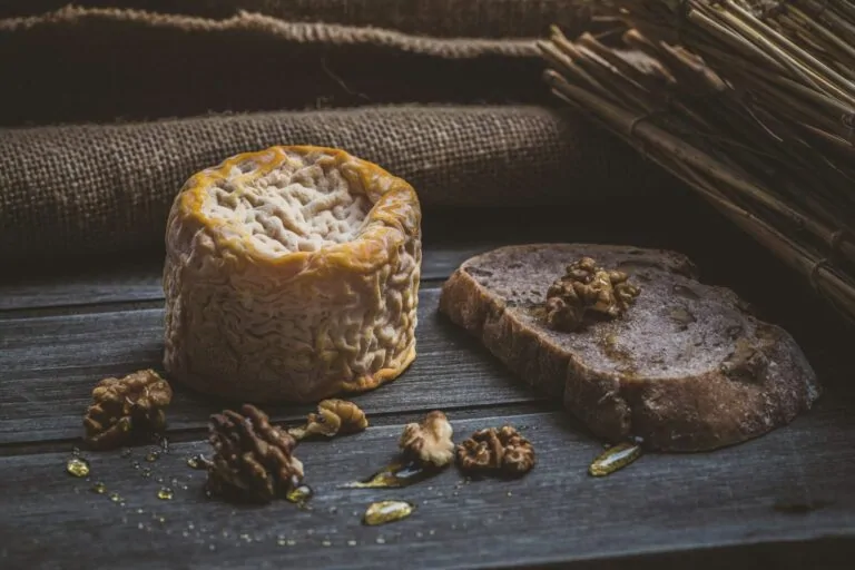 Quel vin boire avec du fromage affiné accord selon Patrick Moulène