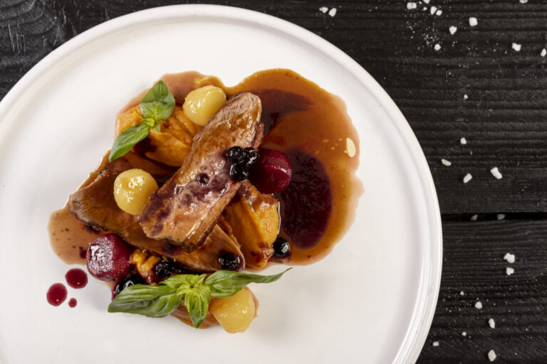 Quel vin boire avec un magret de canard grillé et sa sauce nappante