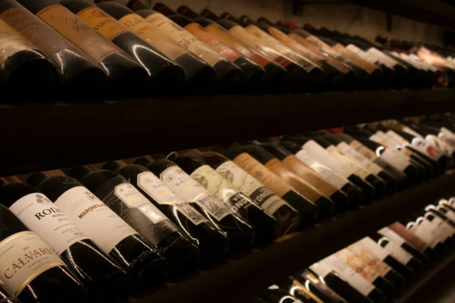 vin-corse-bouteilles-de-vins-corsés-blog-vin-winebox-prestige vin corsé